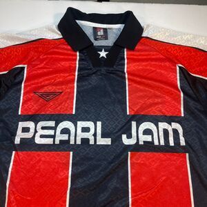 PEARL JAM 1998 VINTAGE WORLD TOUR CONCERT SOCCER JERSEY T SHIRT Sz M